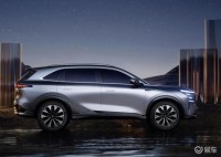 博越L限时9.19万，配爱信8AT，续航1000km，网友赞